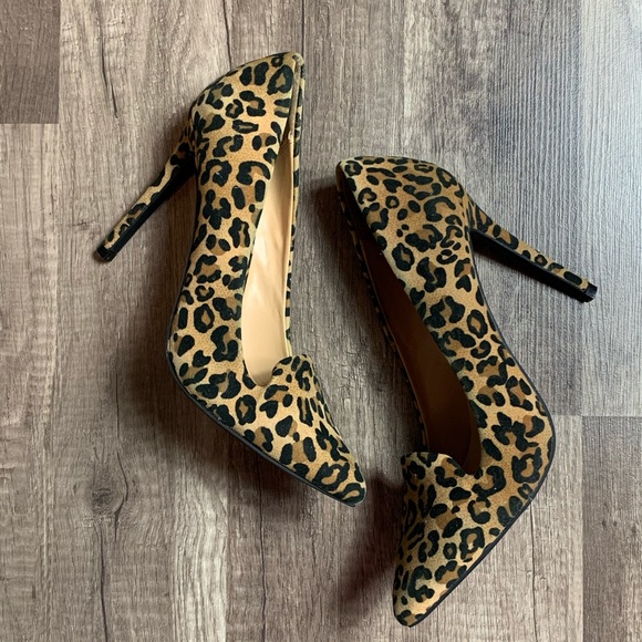 LC Lauren Conrad Shoes - Lauren Conrad Size 7.5 Animal Print Jace Pump